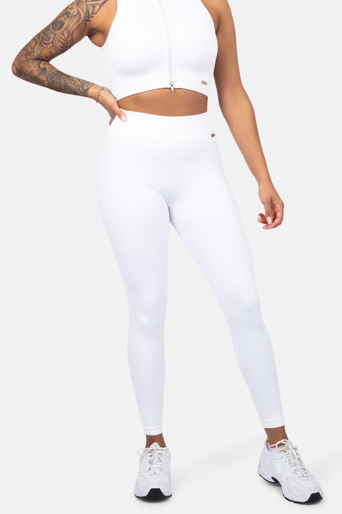 chique-legging-white-front-1